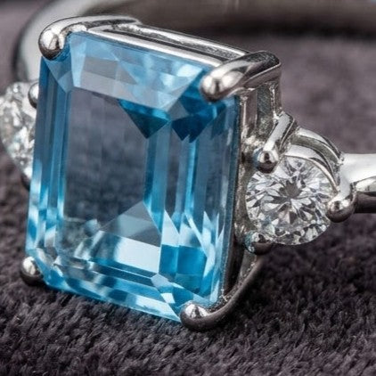 Anillo Aguamarina