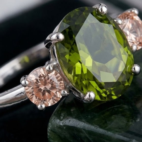 Anillo Duquesa Esmeralda