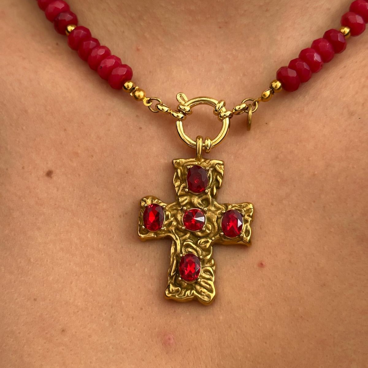 Collar Cruz (4 colores y personalizable)
