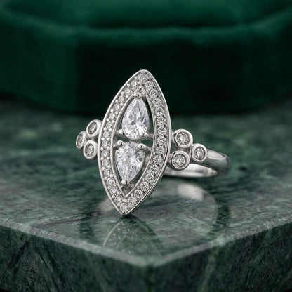 Anillo Art`Decó Plata y Zirconitas