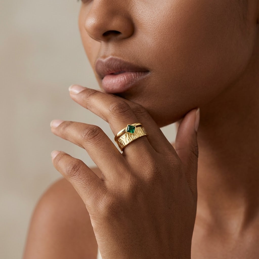 Anillo Valentina Esmeralda